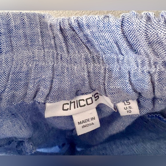 Chico’s 🩵 Blue Chambray 100% Linen Cropped Embroidered Pants size 10 - Picture 3 of 5